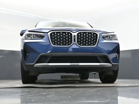 Certified 2025 BMW X4 xDrive30i image 43