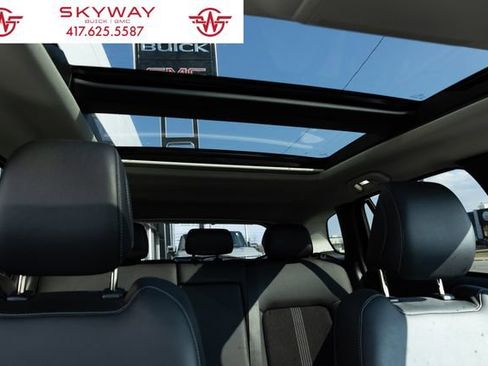 Used 2025 MAZDA CX-50 AWD 2.5 S w/ Premium Package image 13