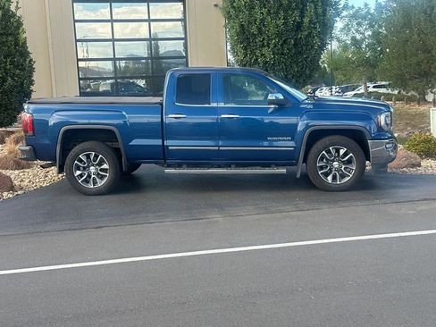 Used 2016 GMC Sierra 1500 SLT w/ Suspension Package, Off-Road AWD/4WD image 4