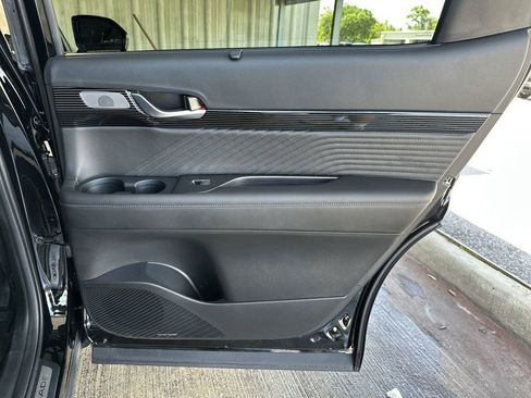 Used 2025 Hyundai Palisade Calligraphy image 35