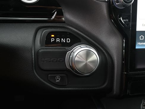 Used 2025 RAM 1500 Laramie w/ Night Edition RWD image 16