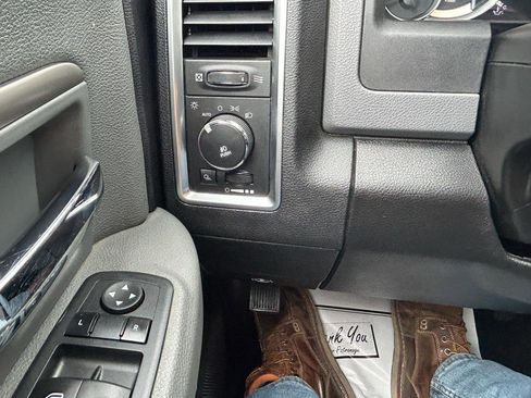 Used 2013 RAM 1500 Classic SLT w/ Big Horn Equipment Group AWD/4WD image 25
