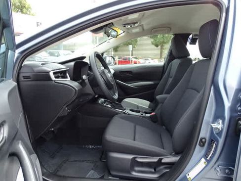 Used 2026 Toyota Corolla LE FWD image 18