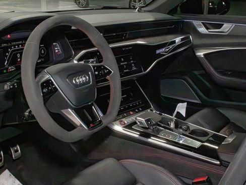 Used 2021 Audi RS 6 image 5