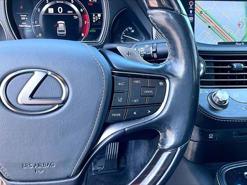 Used 2019 Lexus LS 500 AWD w/ Interior Upgrade Package image 23