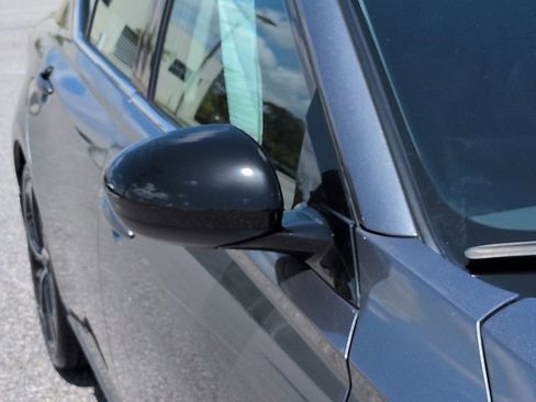 Used 2023 Nissan Altima 2.5 SR w/ SR Premium Package image 12