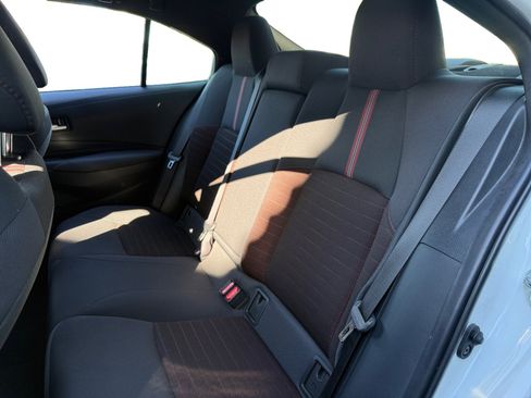 Used 2024 Toyota Corolla SE w/ SE Premium Package image 13