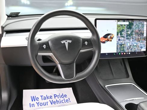 Used 2021 Tesla Model 3 Standard Range Plus RWD image 34