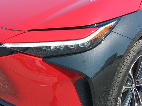 New 2025 Toyota bZ4X FWD image 18