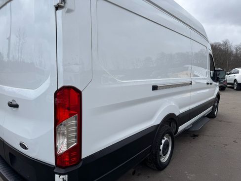 Used 2021 Ford Transit 250 148 High Roof Extended image 11