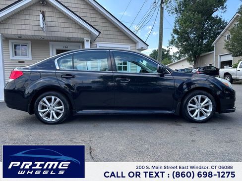 Used 2013 Subaru Legacy 2.5i Limited AWD/4WD image 8
