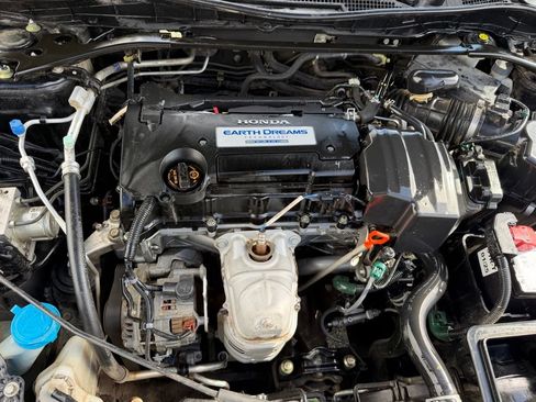 Used 2013 Honda Accord Sport image 14