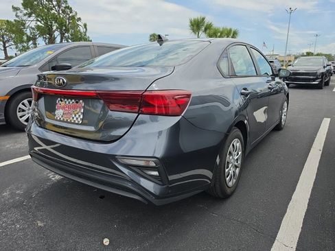 Certified 2021 Kia Forte Sedan FWD image 16