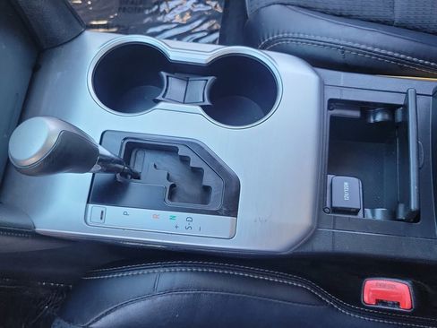 Used 2013 Toyota Camry SE image 16