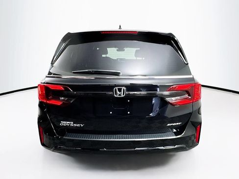 Used 2023 Honda Odyssey Sport image 7