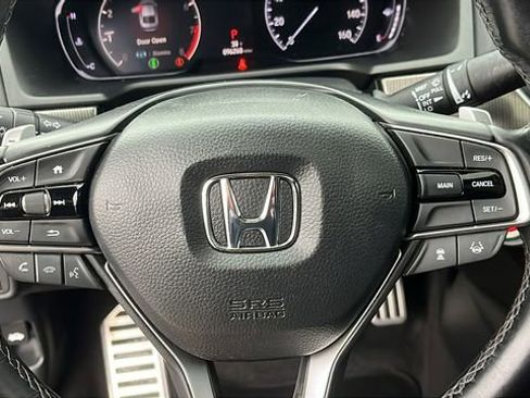 Used 2020 Honda Accord Sport image 11