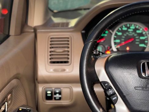 Used 2004 Honda Pilot EX image 14