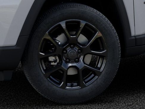 New 2026 Jeep Compass Latitude AWD/4WD image 8