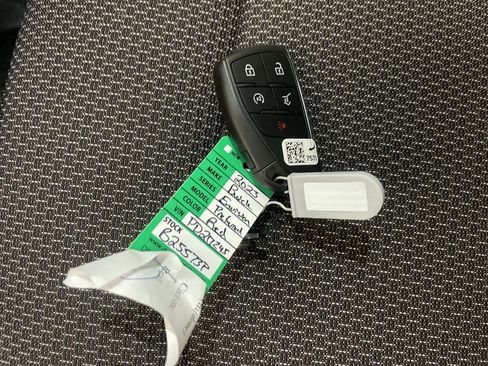 Used 2023 Buick Envision Preferred image 29