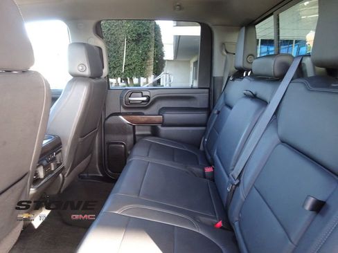 Used 2021 GMC Sierra 2500 SLT w/ SLT Premium Package image 21