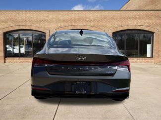 Certified 2023 Hyundai Elantra Limited FWD video 4