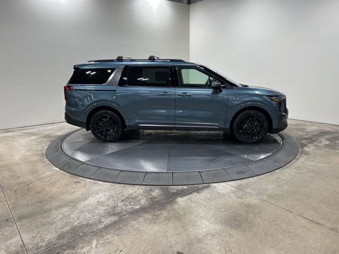 New 2026 Kia Carnival SX Prestige image 4