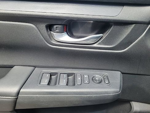 Used 2024 Honda CR-V EX image 11
