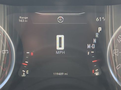 Used 2016 Dodge Challenger SXT w/ Driver Convenience Group image 10