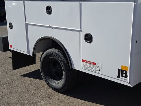 New 2026 RAM 3500 Tradesman image 8