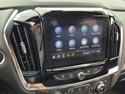 Used 2023 Chevrolet Traverse High Country image 30