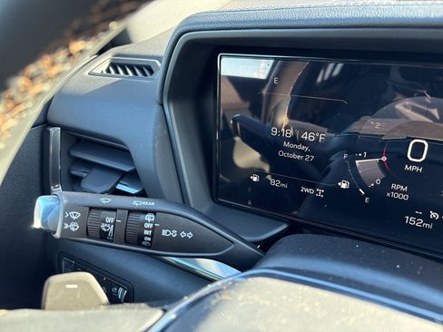 New 2026 GMC Terrain AT4 w/ LPO, Black Badging Package image 15