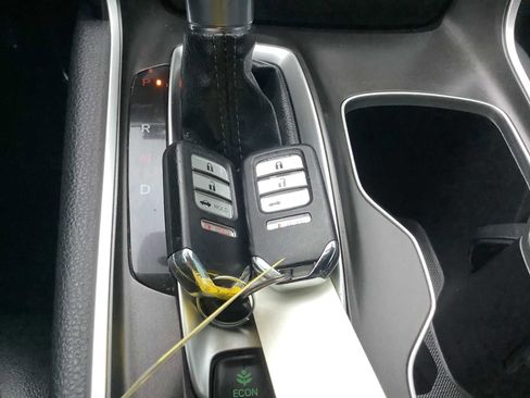 Used 2022 Honda Accord Sport image 19