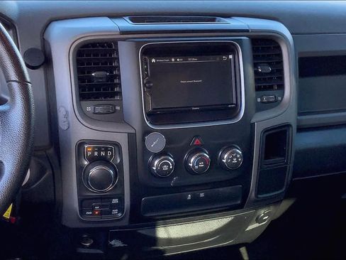 Used 2017 RAM 1500 Express image 7