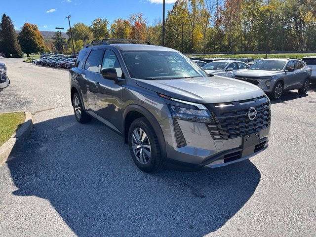 New 2026 Nissan Pathfinder SL AWD/4WD image 8