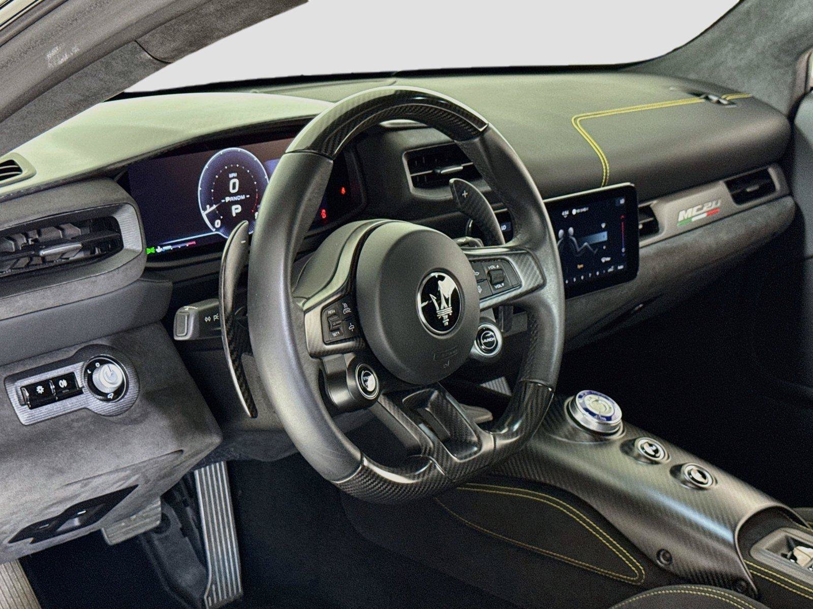 Used 2022 Maserati MC20 Coupe RWD image 14