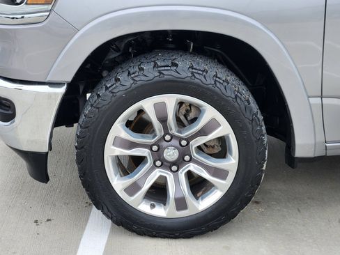 Used 2024 RAM 1500 Limited AWD/4WD image 11