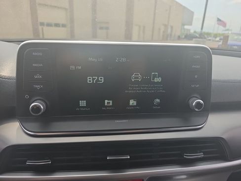 Used 2021 Kia Telluride S AWD/4WD image 14