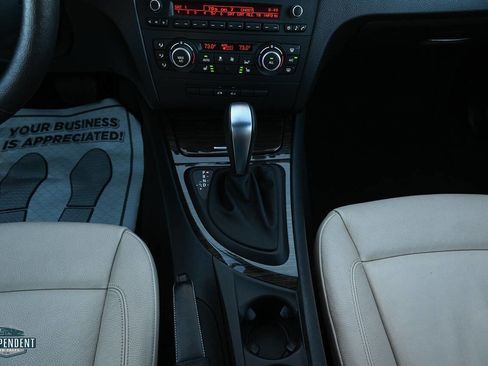 Used 2013 BMW 128i Convertible image 13