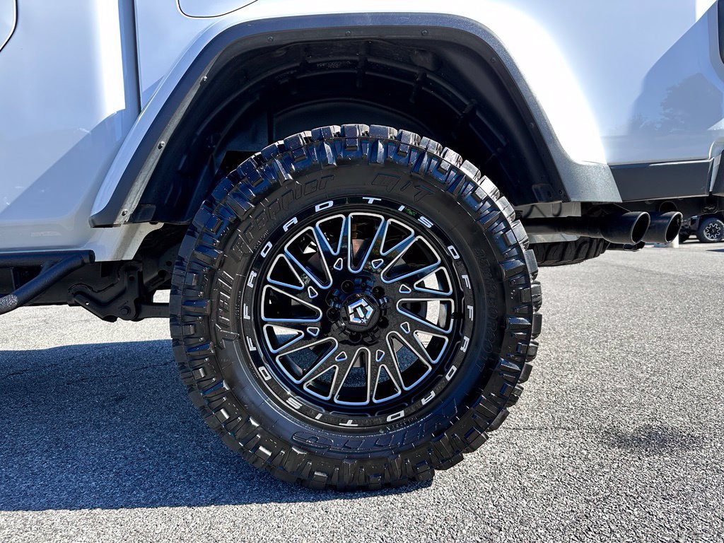 Used 2023 Jeep Gladiator Mojave w/ LED Lighting Group AWD/4WD image 48