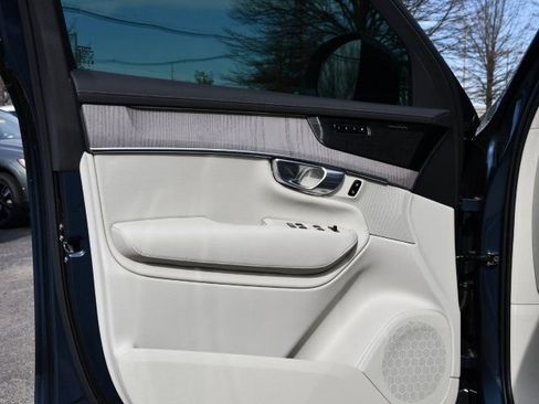 New 2026 Volvo XC90 B6 Ultra w/ Protection Package AWD/4WD image 10