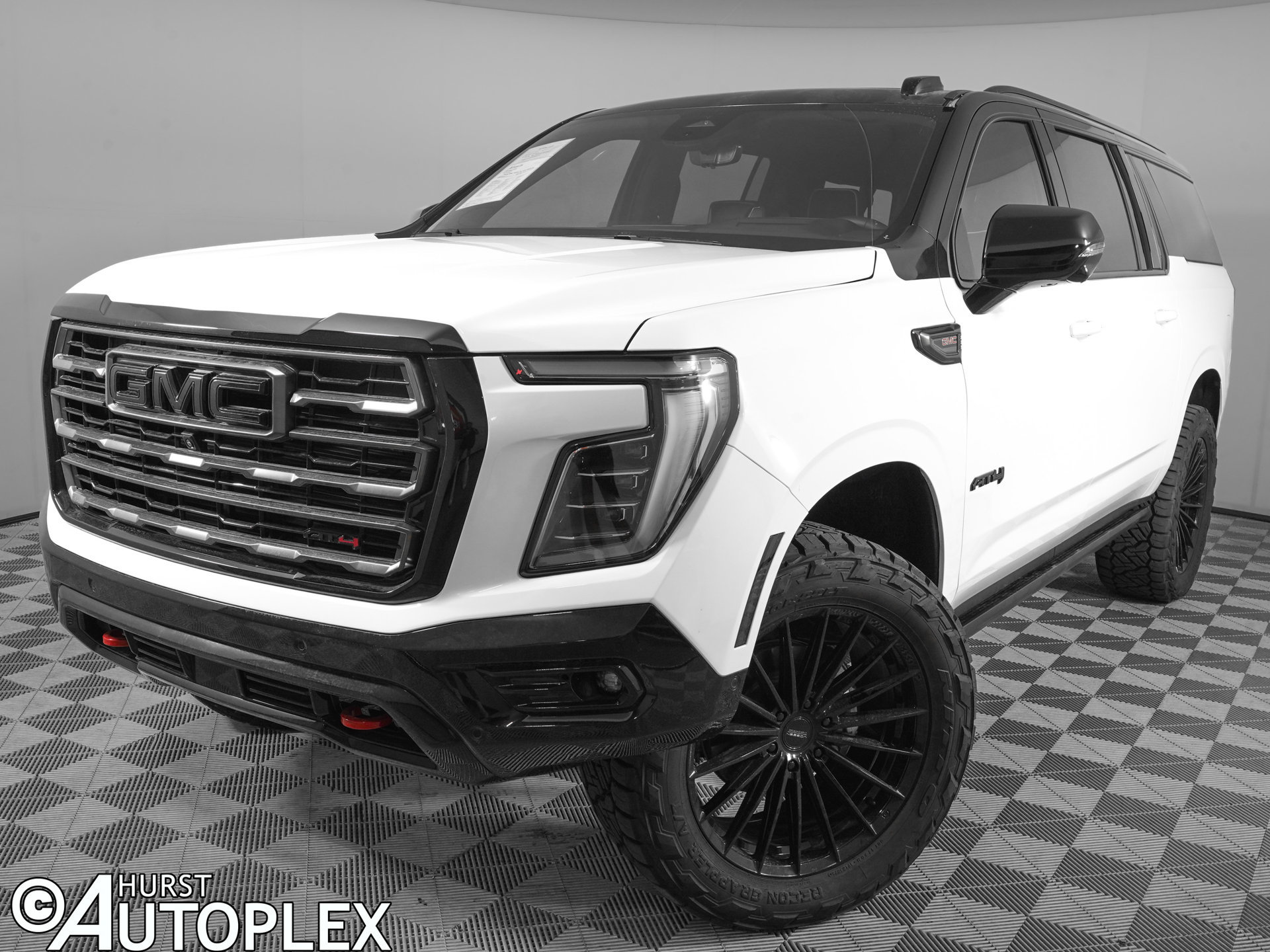 Used 2026 GMC Yukon XL AT4 Ultimate w/ LPO, Floor Liner Package AWD/4WD image 1