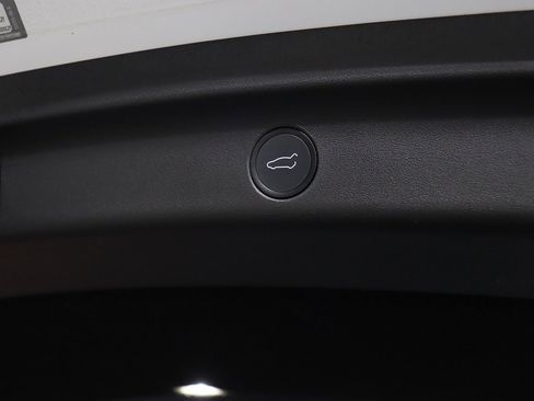 Used 2023 Tesla Model Y Long Range image 56