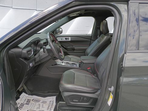 Used 2022 Ford Explorer ST-Line w/ Class IV Trailer Tow Package AWD/4WD image 10