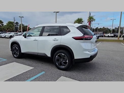New 2026 Nissan Rogue SV image 27