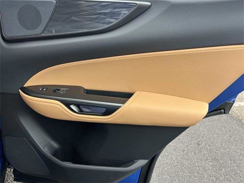 Certified 2025 Lexus NX 250 FWD w/ Towing Package (2000 Lbs) image 25