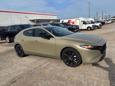 Used 2024 MAZDA MAZDA3 s AWD/4WD image 4