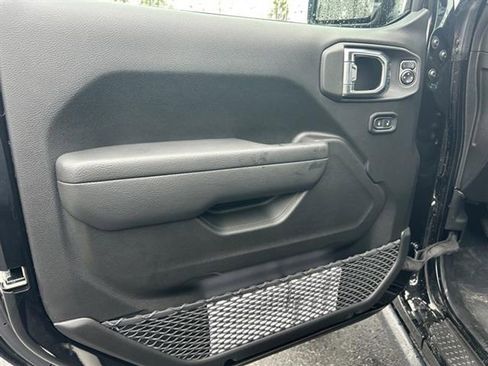 New 2026 Jeep Wrangler Unlimited Rubicon image 20