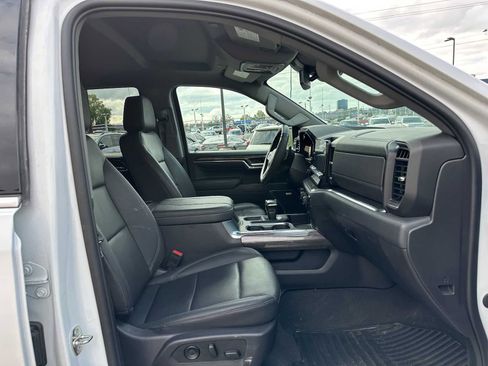Used 2023 Chevrolet Silverado 1500 LTZ image 10