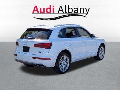 Used 2018 Audi Q5 Prestige w/ Prestige Package AWD/4WD image 4