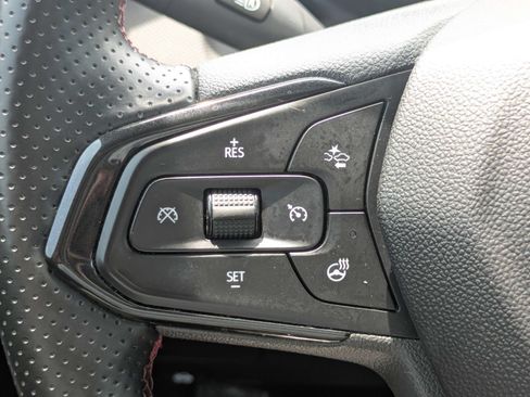 Used 2024 Chevrolet TrailBlazer RS FWD image 25